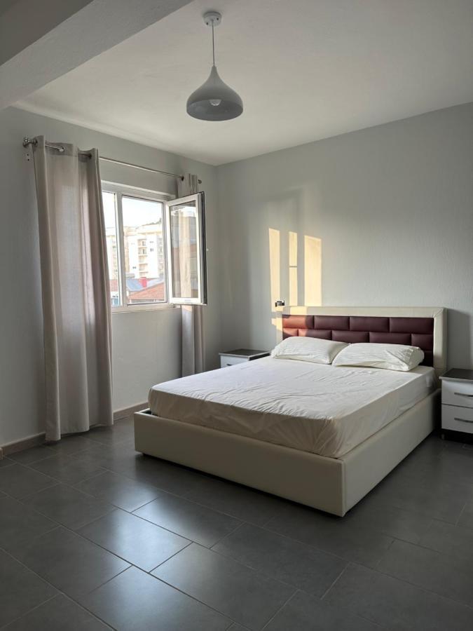 Apartament Alkano *